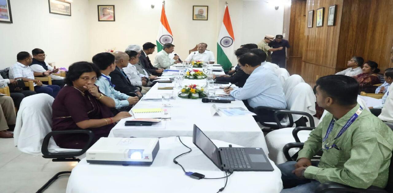 রাজ্যপালের সভাপতিত্বে গ্যাস বিতরণ এবং সরবরাহ নিয়ে সভা