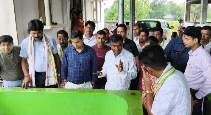 বেকারদের কর্মসংস্থানের লক্ষ্যে কাজ করে চলেছে পশুপালন দপ্তর