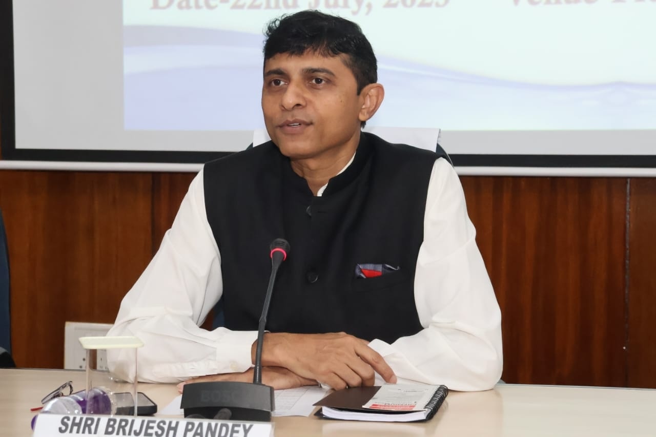 সহকারি নির্বাচন নিবন্ধন আধিকারিকদের নিয়ে কর্মশালা