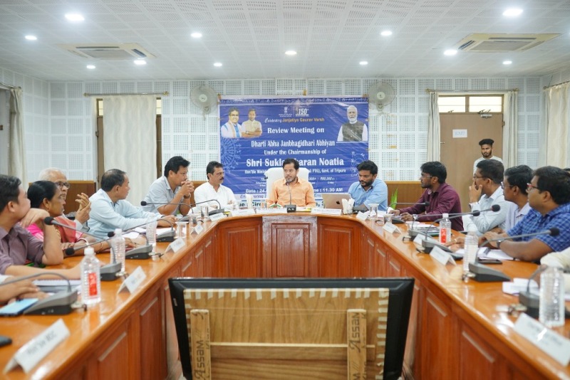 জনজাতিদের উন্নয়নে একশ শতাংশ লক্ষ্যমাত্রা নিয়ে কাজ করতে হবে : মন্ত্রী