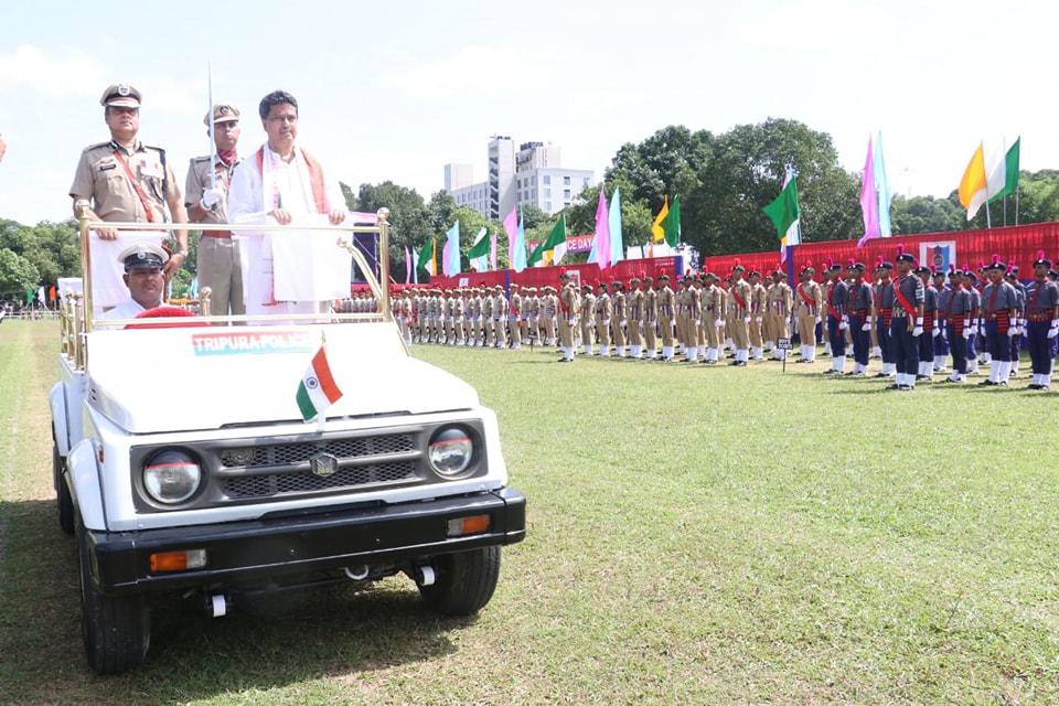 জনগণের সহযোগিতার মধ্য দিয়েই সার্বিক বিকাশ সম্ভব : মুখ্যমন্ত্রী