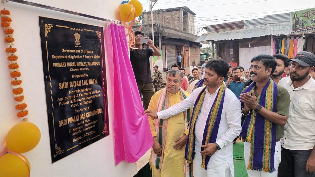 কৃষকদের সার্বিক বিকাশে বিভিন্ন পদক্ষেপ নিয়েছে সরকার : কৃষিমন্ত্রী