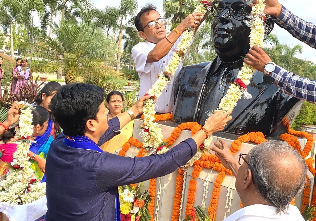 রাজ্যে যথাযোগ্য মর্যাদায় উদযাপিত আম্বেদকরের জন্মজয়ন্তী 