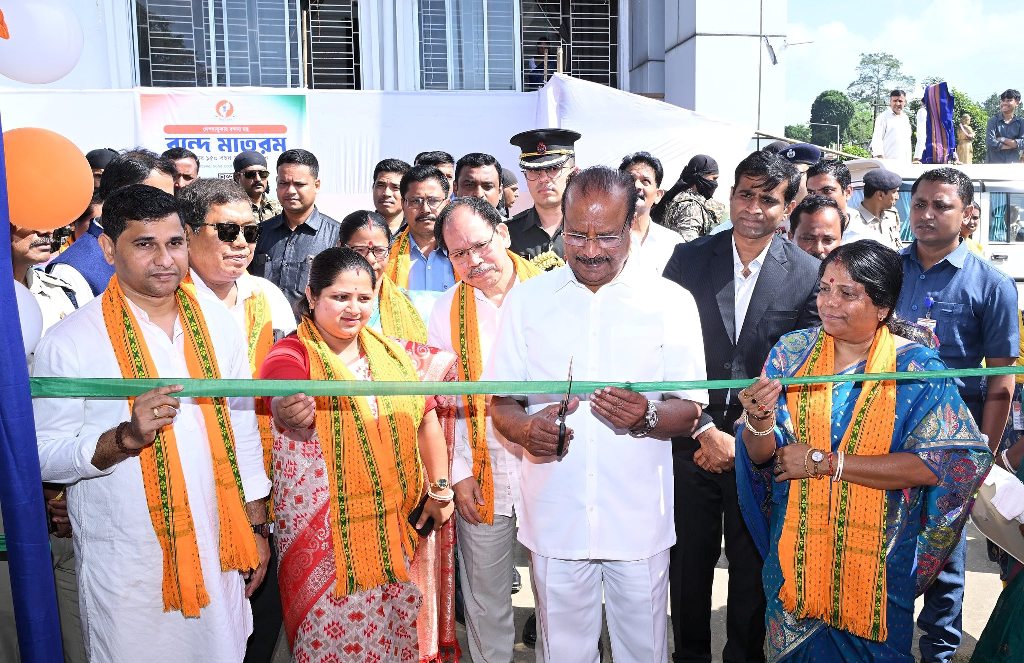 ভারতীয়দের মধ্যে ব্রিটিশের বিরুদ্ধে ঐক্যমত গড়ে তুলতে বন্দে মাতরম গান বিশেষ ভূমিকা পালন করেছে : রাজ্যপাল