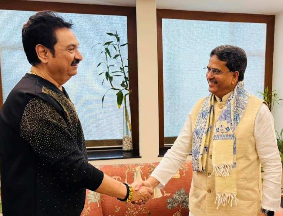 কুমার সানুর সাথে সাক্ষাৎ মুখ্যমন্ত্রীর 