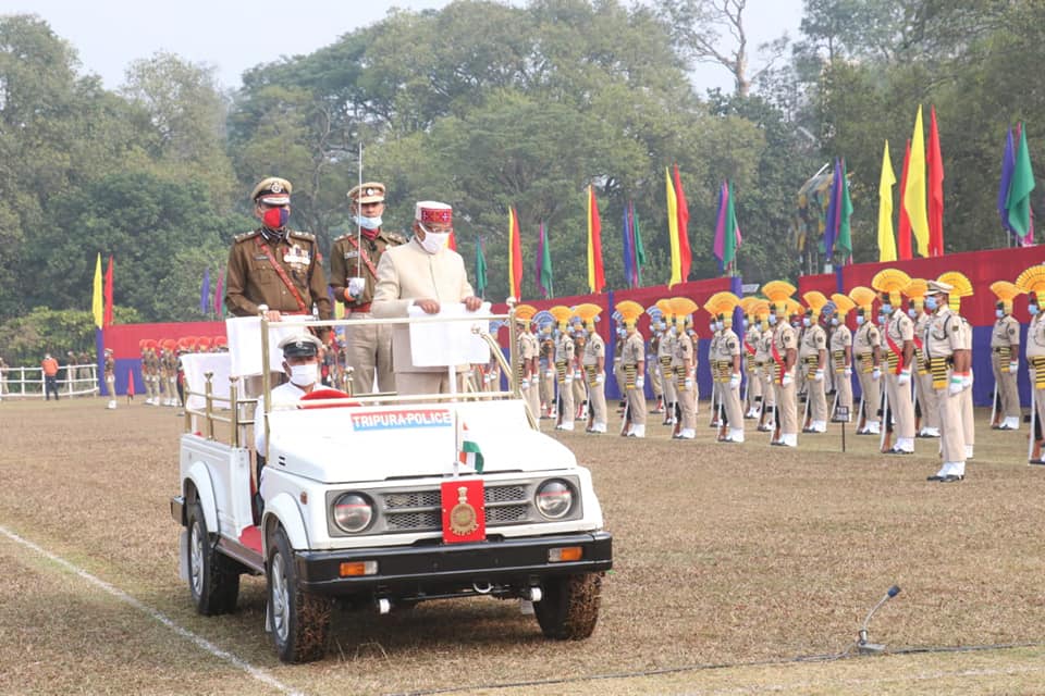 রাজ্যের বিকাশে আন্তরিকতার সাথে কাজ করছে সরকার : রাজ্যপাল