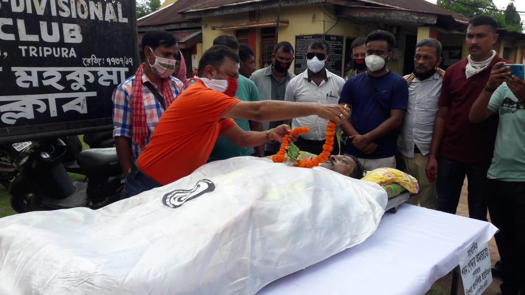 সংবাদ জগতের নক্ষত্র পতন, অভিবাবকহীন সংবাদ সারাদিন  