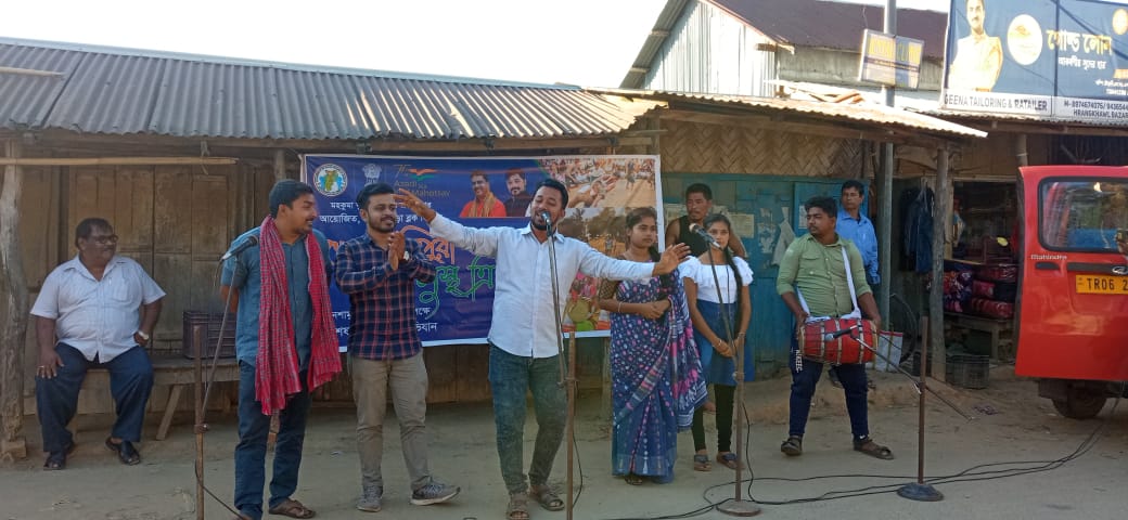 পথ নাটকের মাধ্যমে নেশার বিরুদ্ধে যুব সমাজকে সচেতন