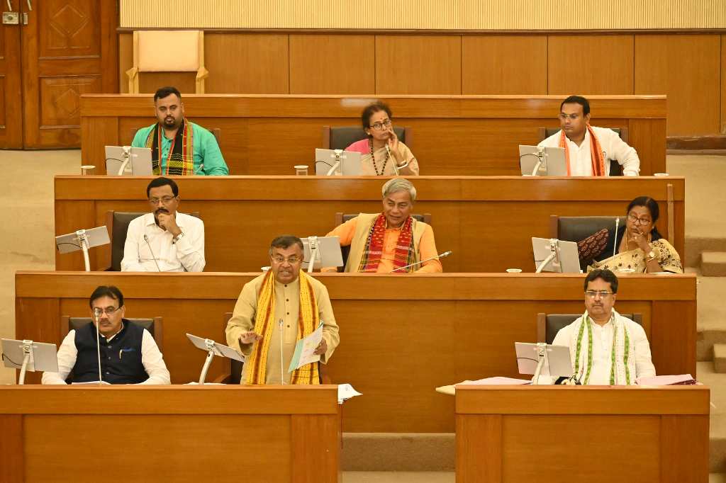 বাজেটে সকল অংশের জনগণ লাভবান হবে : মুখ্যমন্ত্রী