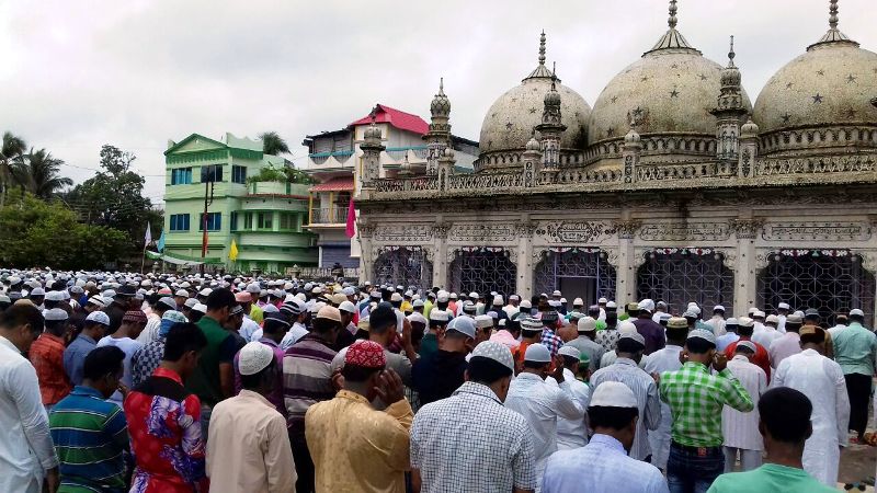 সাড়ম্বরে পালিত ঈদ-উদ-জোহা