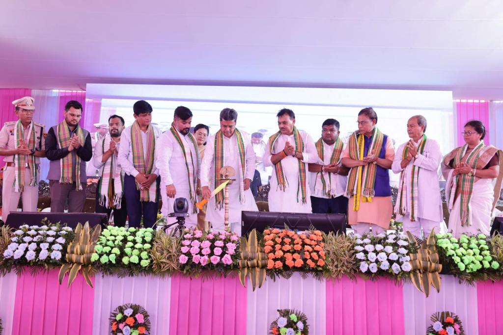 বনদুয়ারে বিশ্ববিখ্যাত আধ্যাত্মিক পর্যটন কেন্দ্র গড়ে উঠবে : মুখ্যমন্ত্রী