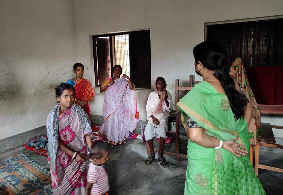 ভারী বর্ষণে বিপর্যস্ত সমতল-পাহাড়, পরিদর্শনে বিধায়িকা  