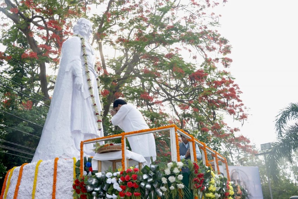 রবীন্দ্রনাথ ঠাকুর ভারতীয় সংস্কৃতির প্রাণপুরুষ : মুখ্যমন্ত্রী