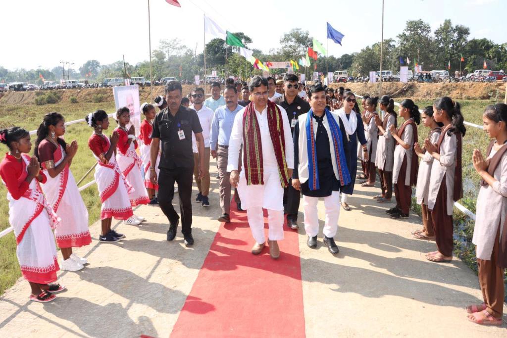 জনগণের কল্যাণে বহুমুখী পরিকল্পনা নিয়ে কাজ করছে সরকার : মুখ্যমন্ত্রী