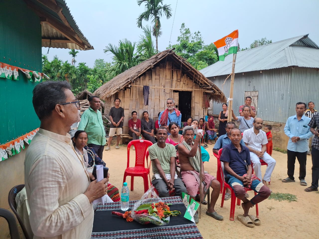 জনজাতিদের জীবনযাত্রার মান নিয়ে সোচ্চার কংগ্রেস 