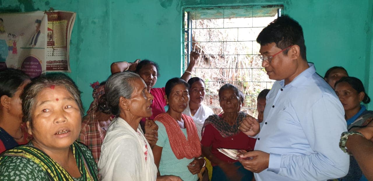 বন্যহাতির তাণ্ডবে ক্ষতিগ্রস্ত পাঁচটি পরিবার, সহায়তার আশ্বাস মন্ত্রীর 