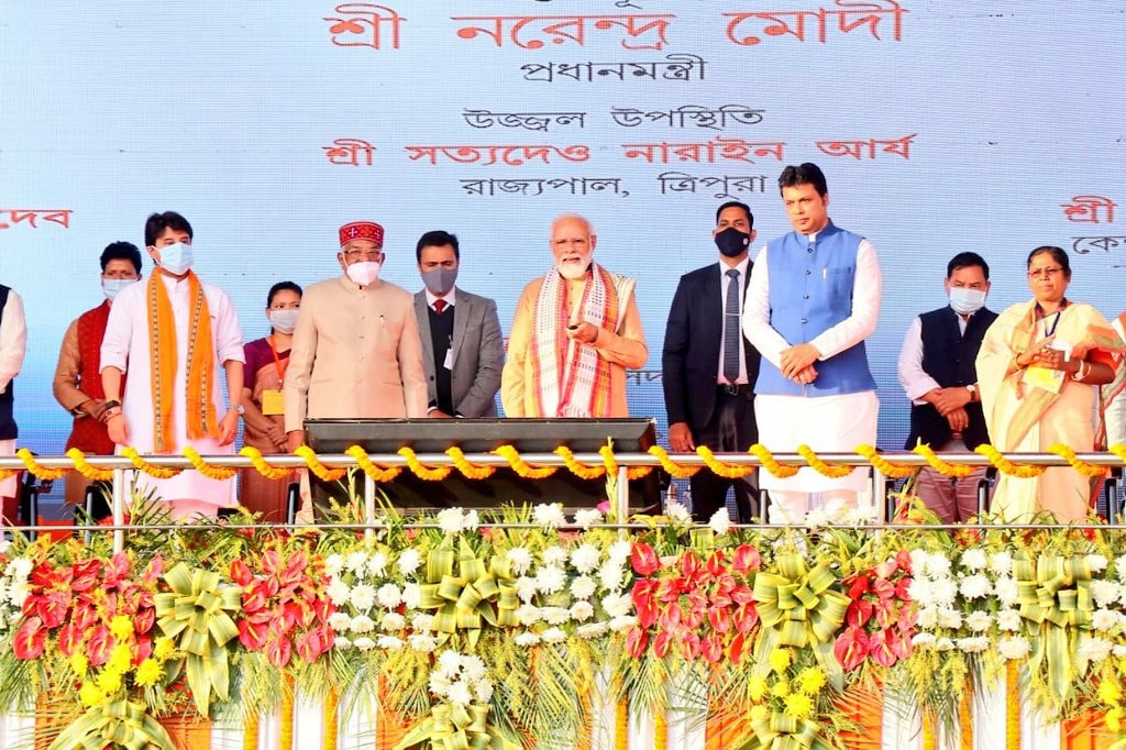 উত্তর-পূর্বাঞ্চলের গেটওয়ে হিসেবে পরিণত হচ্ছে ত্রিপুরা : প্রধানমন্ত্রী