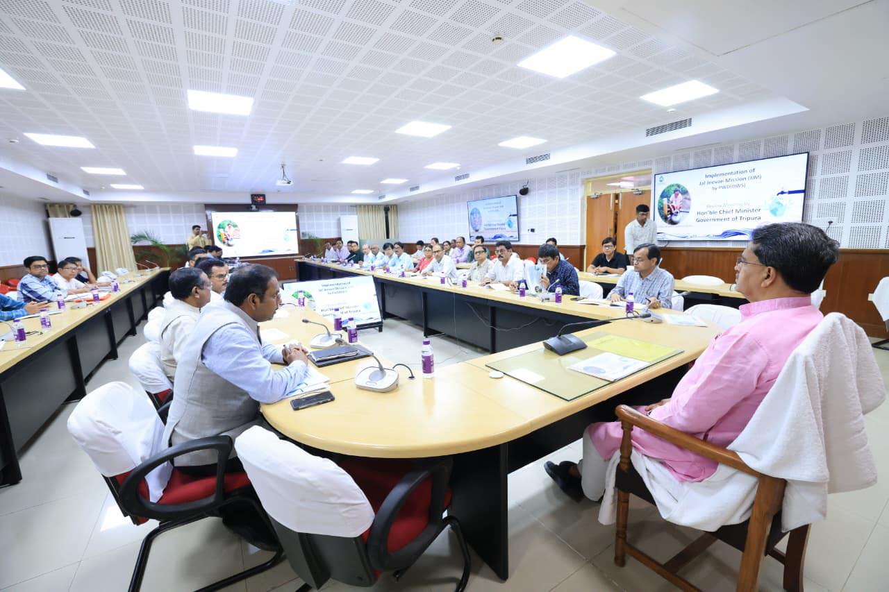 রাজ্য সরকারের লক্ষ্য প্রতি ঘরে স্বাস্থ্যসম্মত পানীয় জল সরবরাহ করা : মুখ্যমন্ত্রী