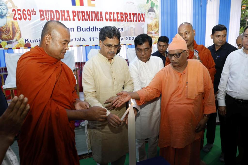 বৈশাখী বুদ্ধ পূর্ণিমা উৎসবে মুখ্যমন্ত্রী