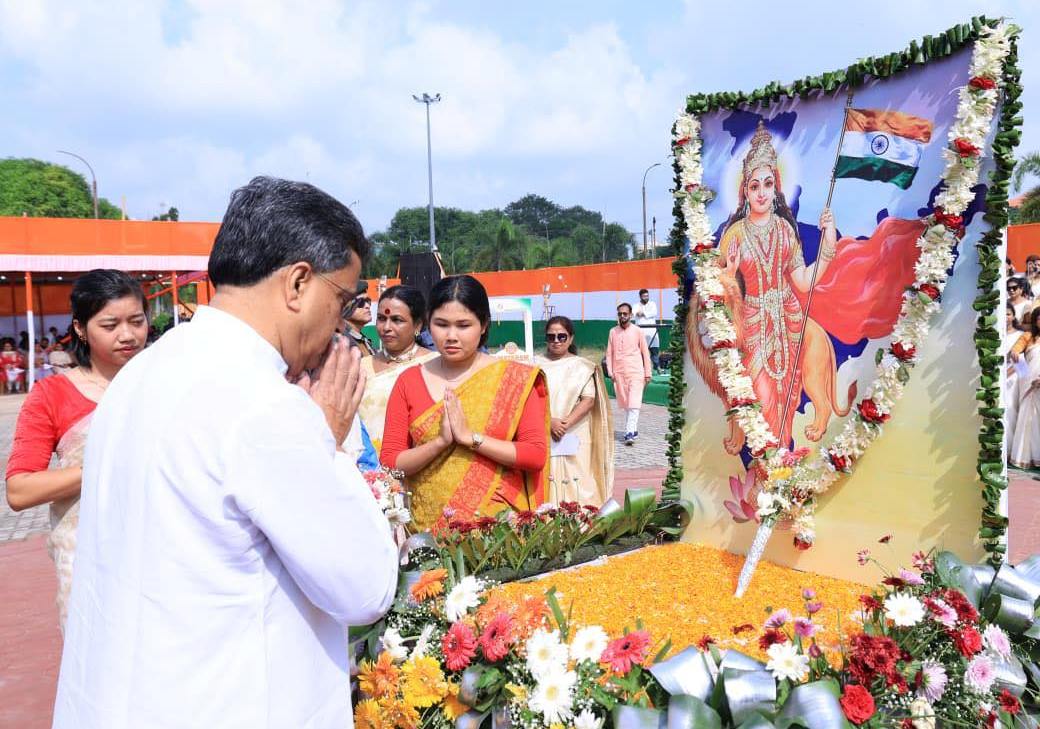 বন্দে মাতরম পূর্তি আগামী প্রজন্মের মধ্যে দেশপ্রেম বোধকে জাগ্রত করার নতুন অঙ্গীকার : মুখ্যমন্ত্রী