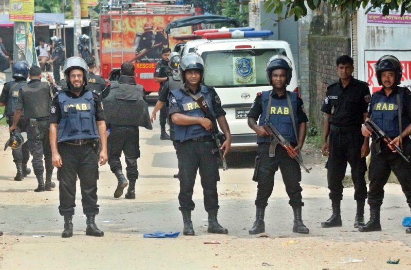 মোদীর সফরের আগে বিস্ফোরণে কাঁপল বাংলাদেশ, চিন্তিত প্রশাসন