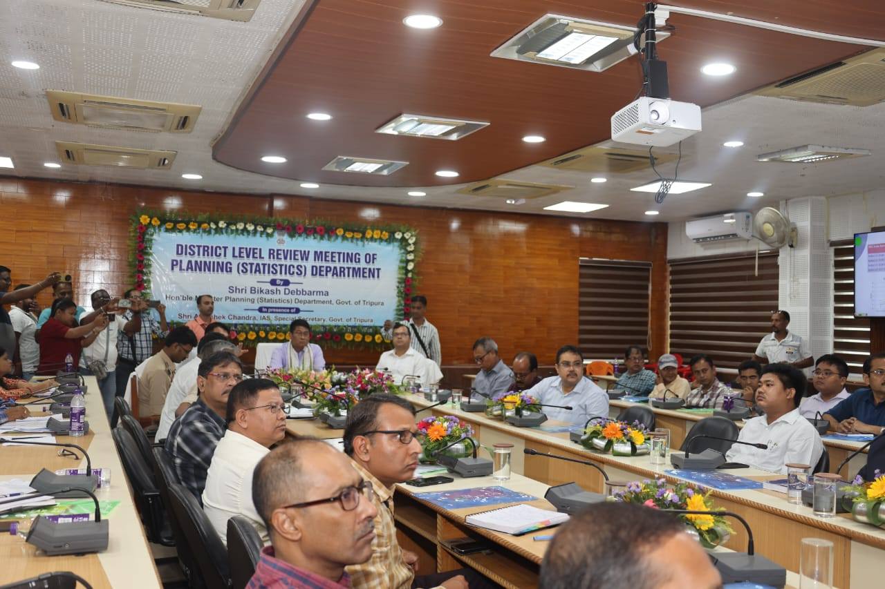 উত্তর-পূর্বাঞ্চলের ৫টি শীর্ষ স্থানীয় জেলার মধ্যে স্থান পেয়েছে পশ্চিম ত্রিপুরা