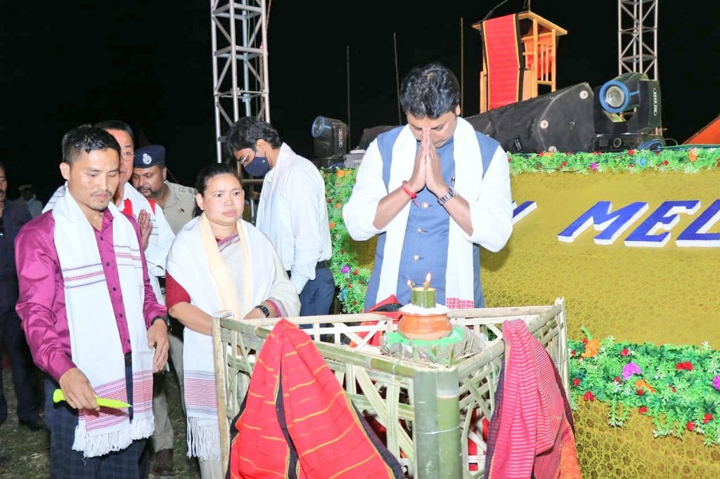 জনজাতিদের কৃষ্টি-সংস্কৃতির বিকাশে বদ্ধপরিকর সরকার : মুখ্যমন্ত্রী  