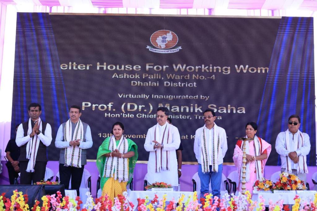 মানুষের জীবিকা নির্বাহের ক্ষেত্রগুলিকে চিহ্নিত করে কাজ করছে সরকার : মুখ্যমন্ত্রী  