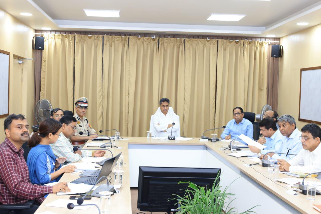 প্রাকৃতিক দুর্যোগ মোকাবিলায় প্রশাসন সর্বদা প্রস্তুত ও সতর্ক রয়েছে : মুখ্যমন্ত্রী