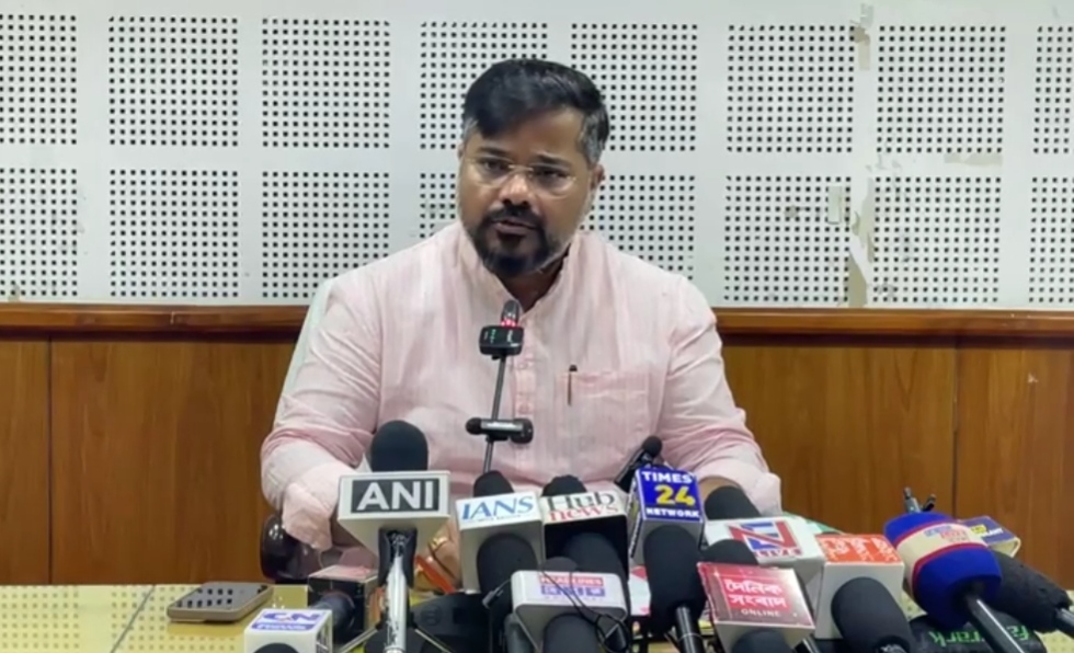 তিনটি দপ্তরে ৮১টি শূন্যপদ পূরণ করা হবে : পর্যটনমন্ত্রী
