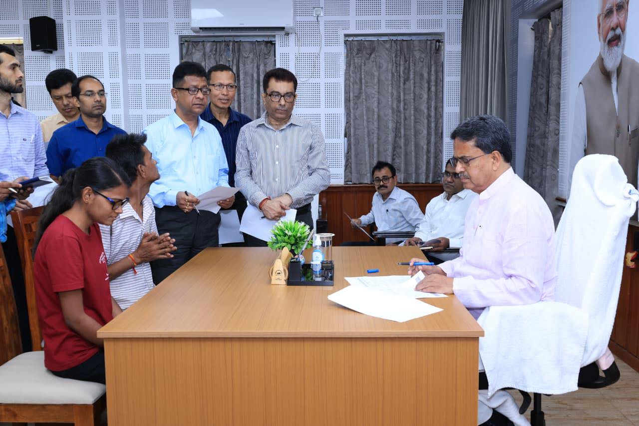 রাজ্যের বাইরের বেসরকারি হাসপাতালে যাওয়ার প্রবণতা আরও কমাতে হবে: মুখ্যমন্ত্রী