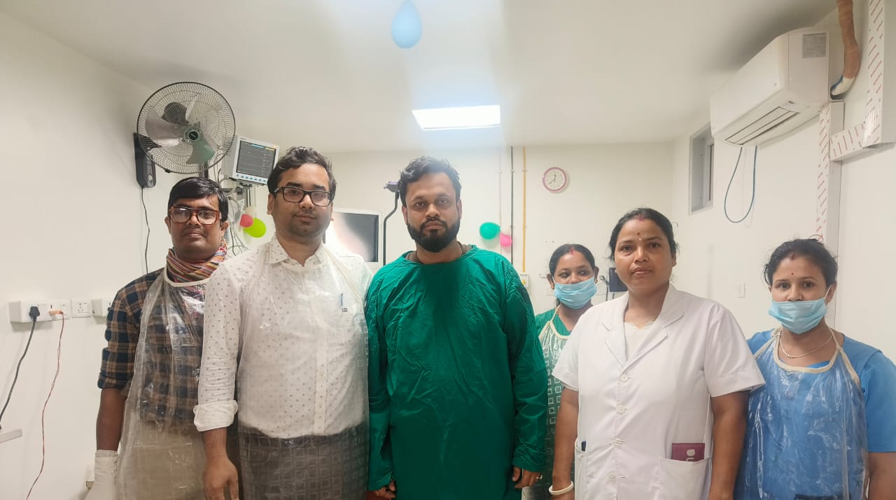 জিবিতে গ্যাস্ট্রোএন্ট্রোলজি বিভাগে বাংলাদেশি নাগরিকের সফল পলিপ্যাকটমি