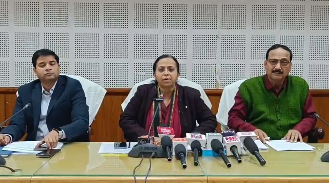 রাজ্য সরকার পথ কুকুর ও রাস্তায় ঘুরে বেড়ানো প্রাণীদের নিয়ন্ত্রণে বিশেষ পদক্ষেপ নিয়েছে : সচিব