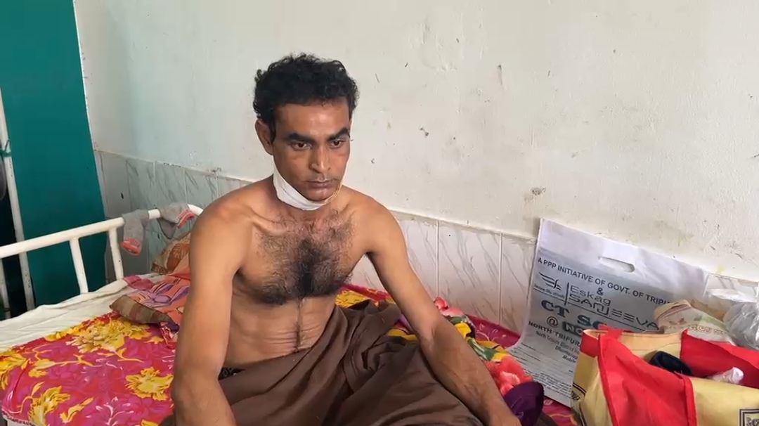 সবজি ব্যবসায়ীর উপর নৃশংস হামলা 