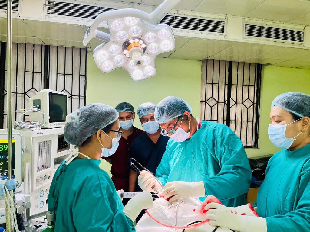 জিবিপি হাসপাতালে নবনির্মিত ট্রমা অপারেশন থিয়েটারে প্রথম সার্জারি সম্পন্ন