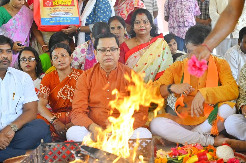 প্রধানমন্ত্রীর ১২ বছর পূর্তিতে বিশেষ যজ্ঞ ও পূজা ইন্দ্রনগর কালীবাড়িতে