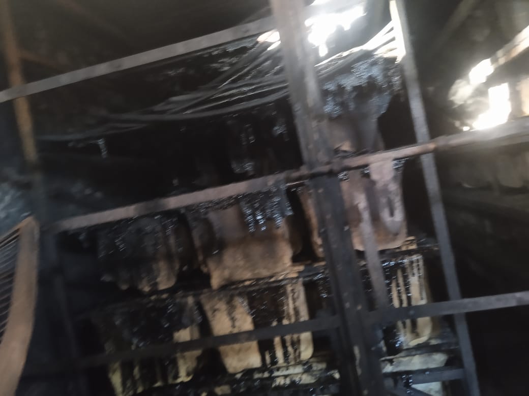 খোয়াই পরশুরামবাড়িতে ভয়াবহ অগ্নিকাণ্ডে পুড়ল স্মোক হাউজ 