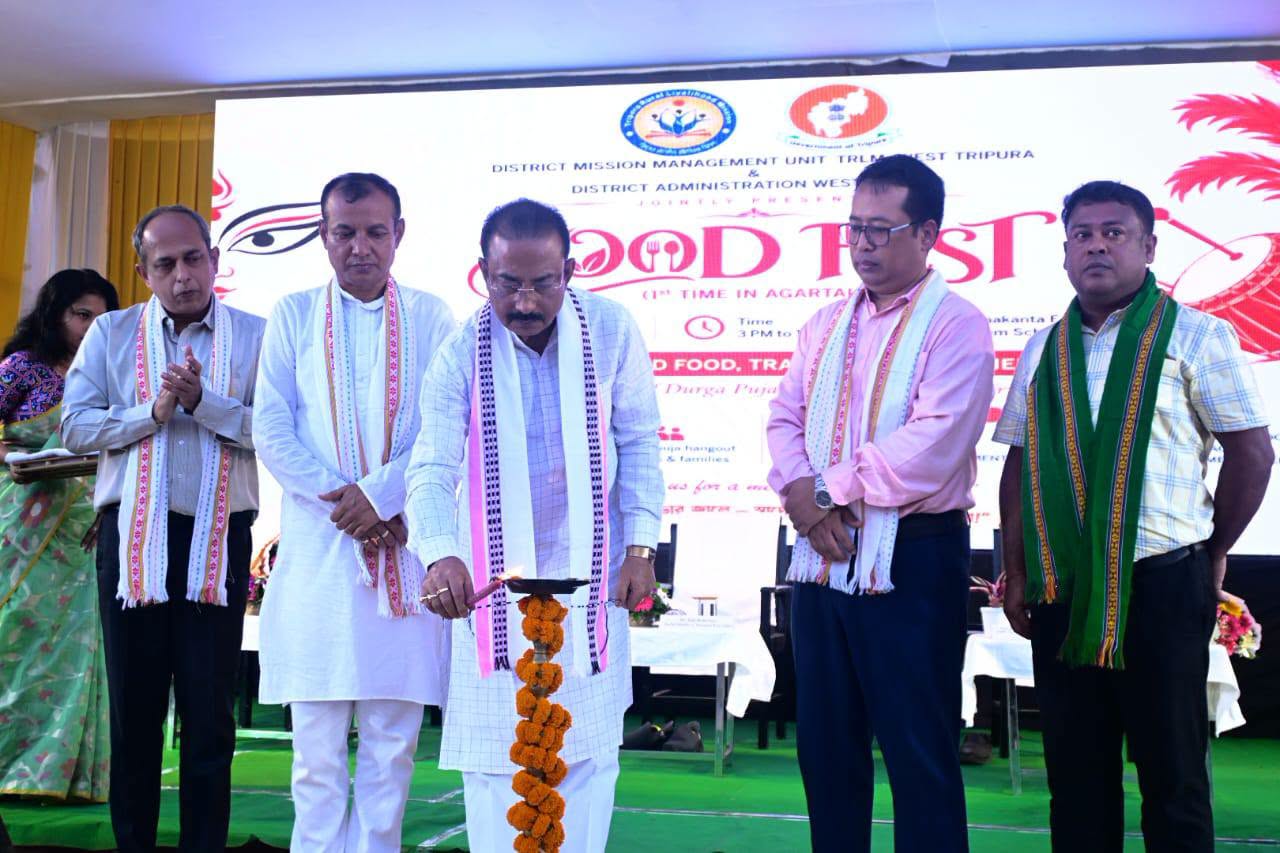 উমাকান্ত ইংরেজি মাধ্যম বিদ্যালয়ে ৭দিনব্যাপী ফুড ফেস্ট শুরু