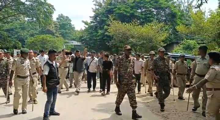 অবরোধ প্রত্যাহার প্রাক্তন জঙ্গিদের