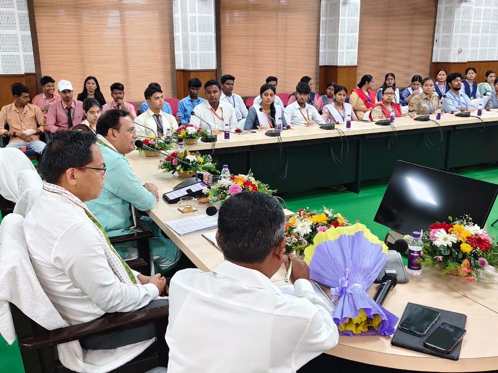 রাজ্য সরকার ত্রিপুরাকে শিক্ষা হাবে পরিণত করার জন্য বিভিন্ন পরিকল্পনা রূপায়ণ করছে: উচ্চশিক্ষা মন্ত্রী